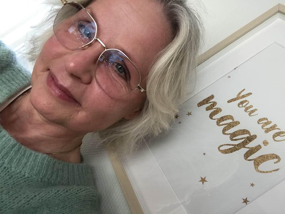 Dine skygger venter på dig
